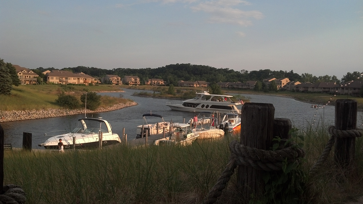 Dockers restaurant on Muskegon Lake Michigan